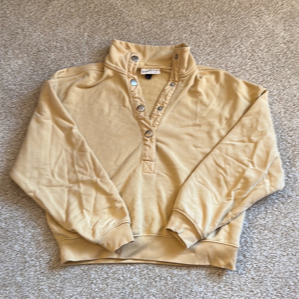 Universal Thread Quarter Snap Sweatshirt